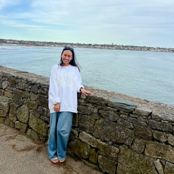 Meet your Posher, Kristen - Picture 5 of 5